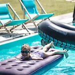 Сasa de vacaciones With Swimming Pool By Interhome Rusinowo (Slawno)