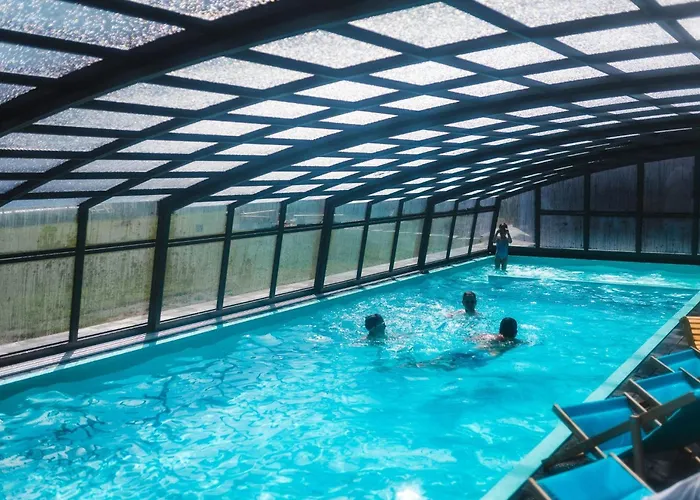 Holiday Home With Swimming Pool By Interhome בית נופש רוסינובו