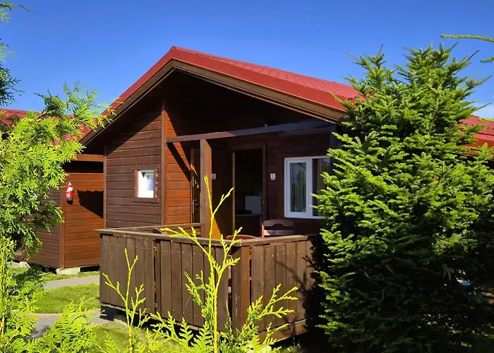 Holiday Home With Swimming Pool By Interhome בית נופש